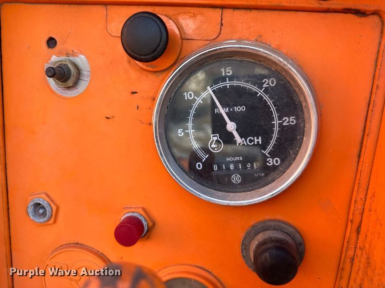 image for item DQ6584 Brush Bandit 250 wood chipper