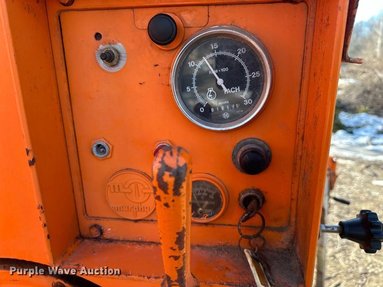 image for item DQ6584 Brush Bandit 250 wood chipper