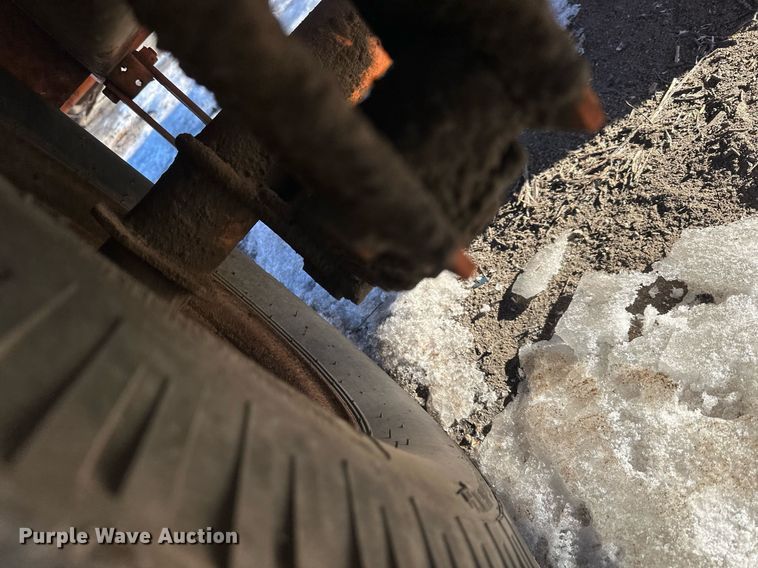 image for item DQ6584 Brush Bandit 250 wood chipper