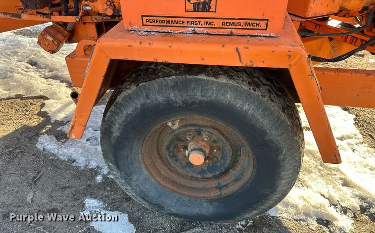 image for item DQ6584 Brush Bandit 250 wood chipper