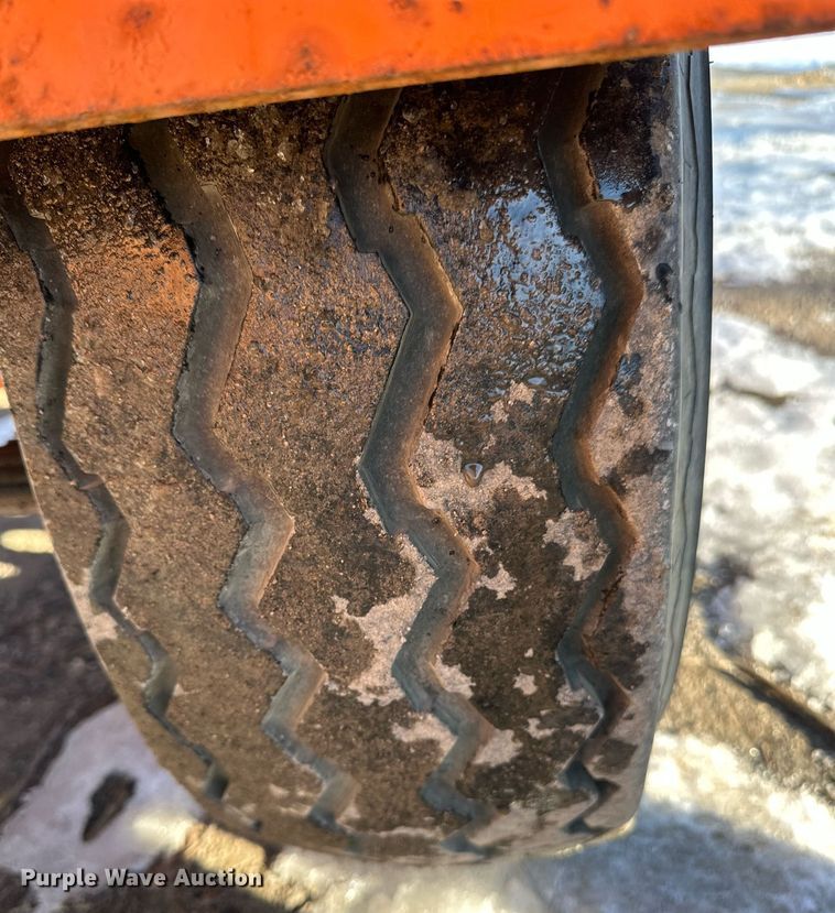 image for item DQ6584 Brush Bandit 250 wood chipper