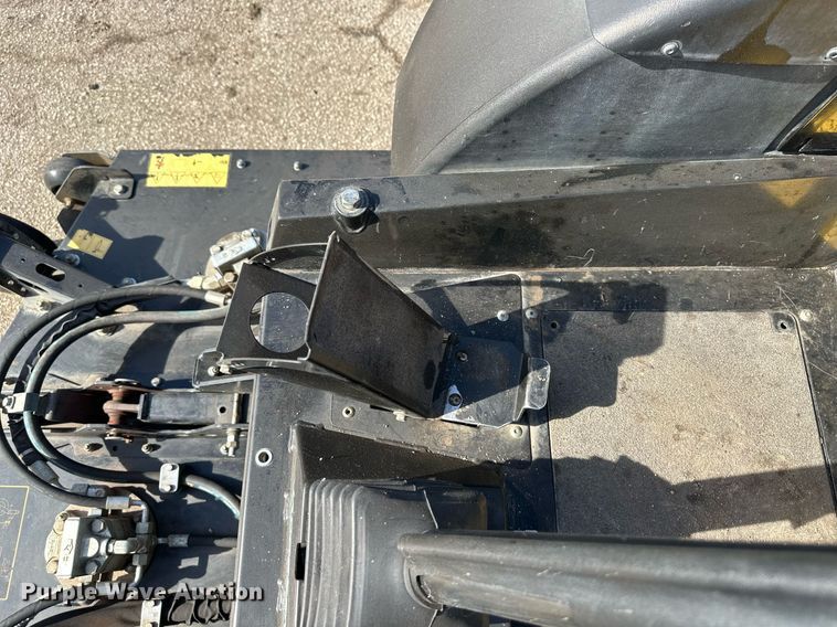 image for item DQ6592 Jacobson HR700 lawn mower