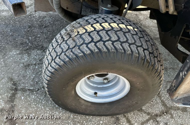 image for item DQ6592 Jacobson HR700 lawn mower