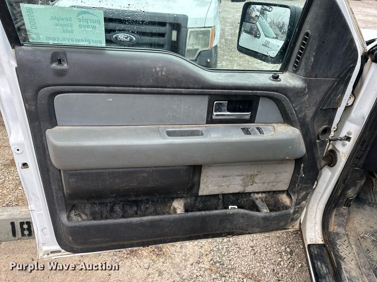 image for item DQ6598 2013 Ford F150 pickup truck