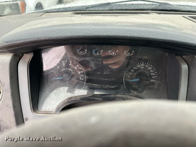 image for item DQ6598 2013 Ford F150 pickup truck