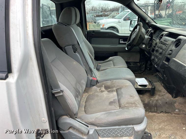 image for item DQ6598 2013 Ford F150 pickup truck