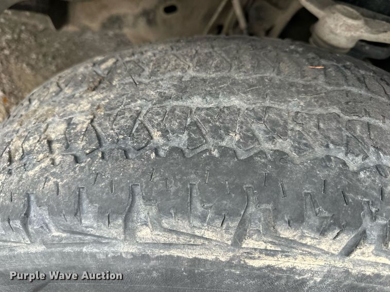 image for item DQ6598 2013 Ford F150 pickup truck