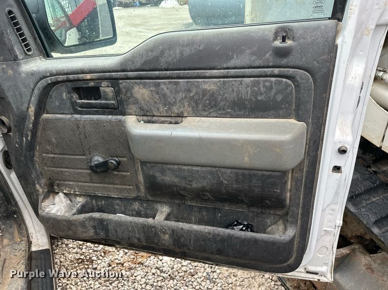 image for item DQ6599 2012 Ford F150 pickup truck