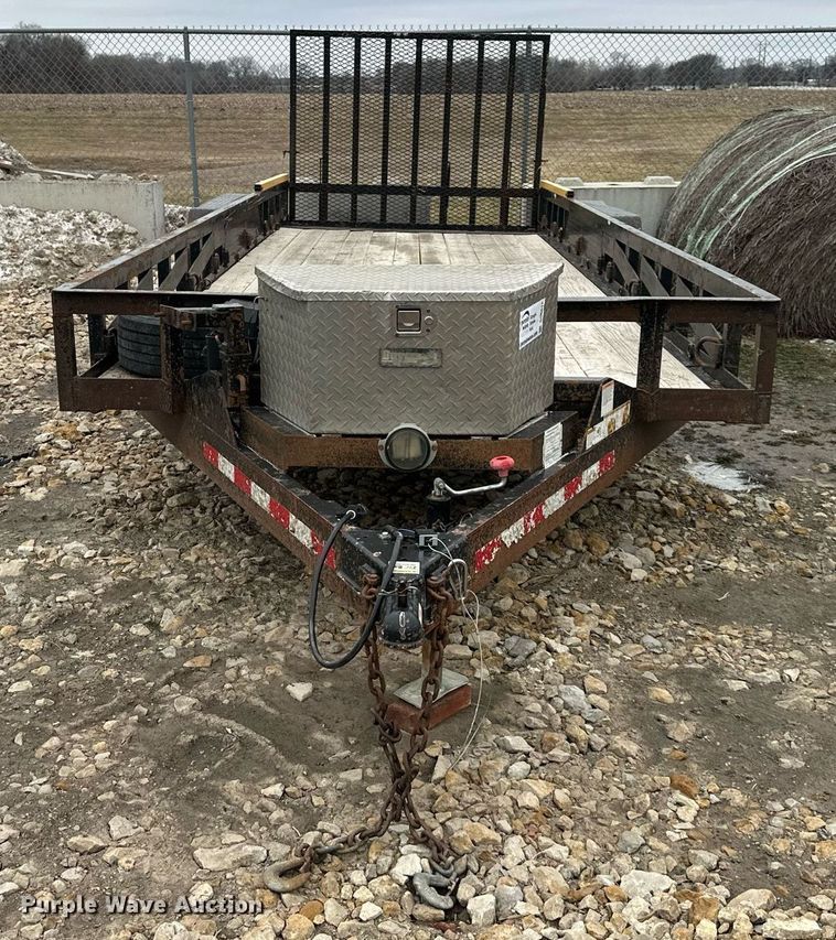 image for item DQ6612 2019 Eagle utility trailer