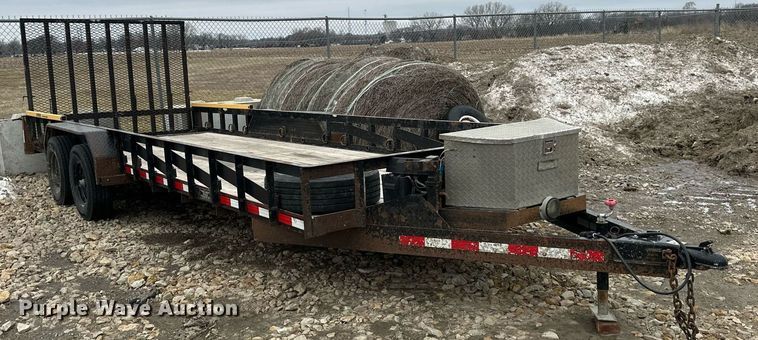 image for item DQ6612 2019 Eagle utility trailer