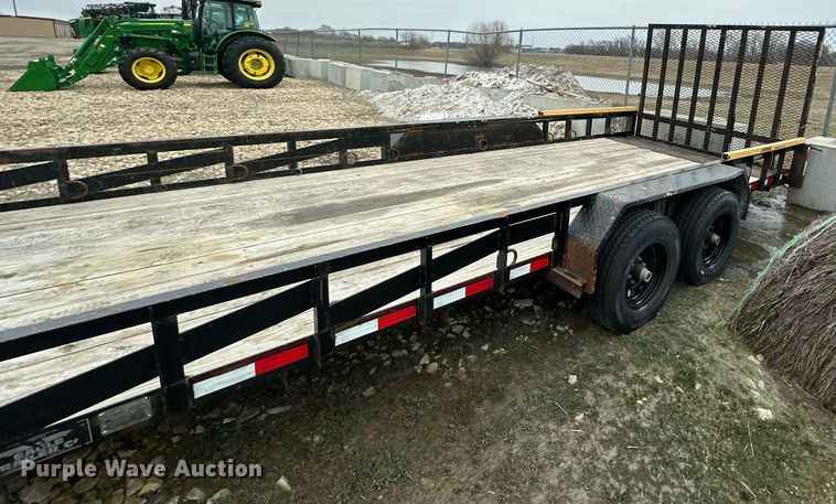 image for item DQ6612 2019 Eagle utility trailer