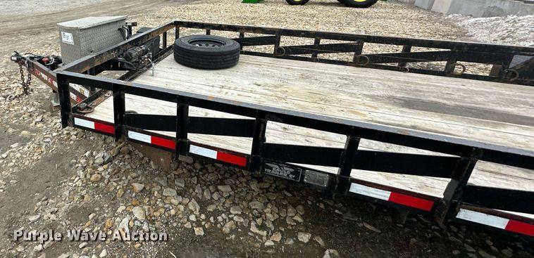 image for item DQ6612 2019 Eagle utility trailer