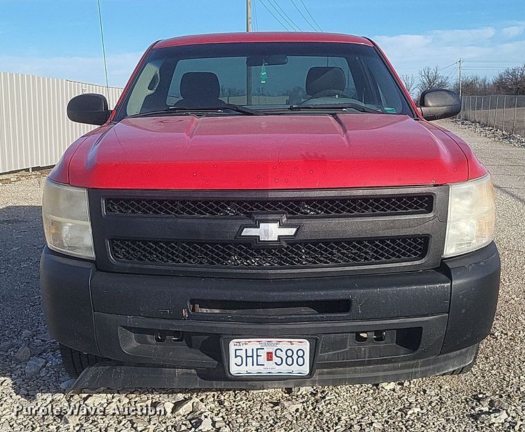 image for item DS5216 2010 Chevrolet Silverado 1500 pickup truck