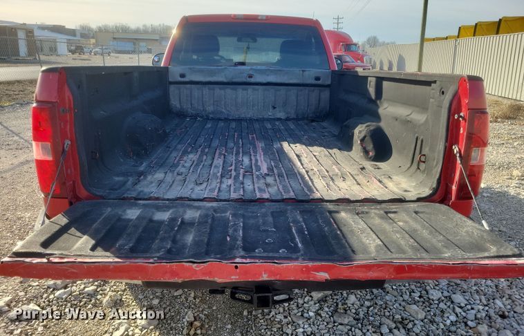 image for item DS5216 2010 Chevrolet Silverado 1500 pickup truck