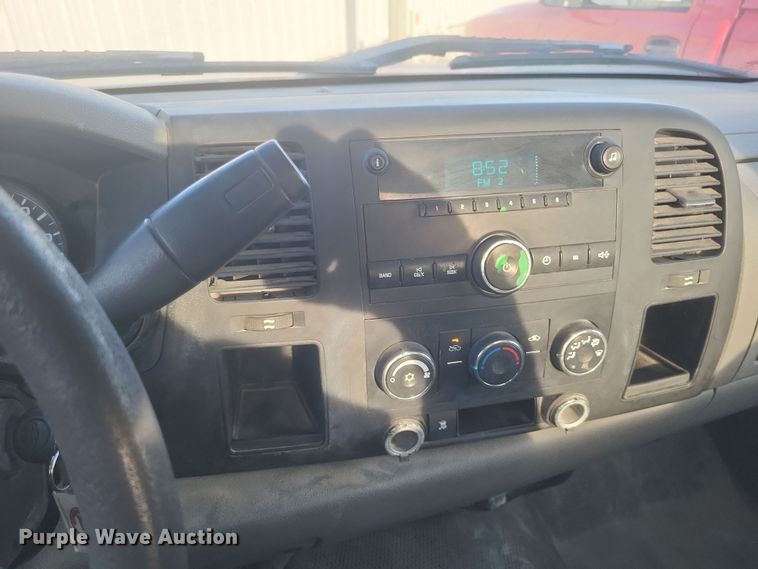 image for item DS5216 2010 Chevrolet Silverado 1500 pickup truck