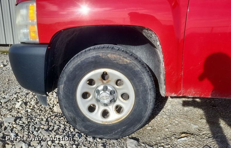 image for item DS5216 2010 Chevrolet Silverado 1500 pickup truck