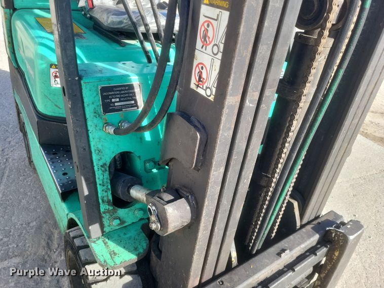 image for item DS5217 Mitsubishi FGC18K forklift