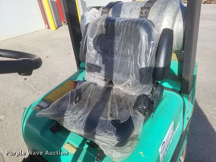 image for item DS5217 Mitsubishi FGC18K forklift