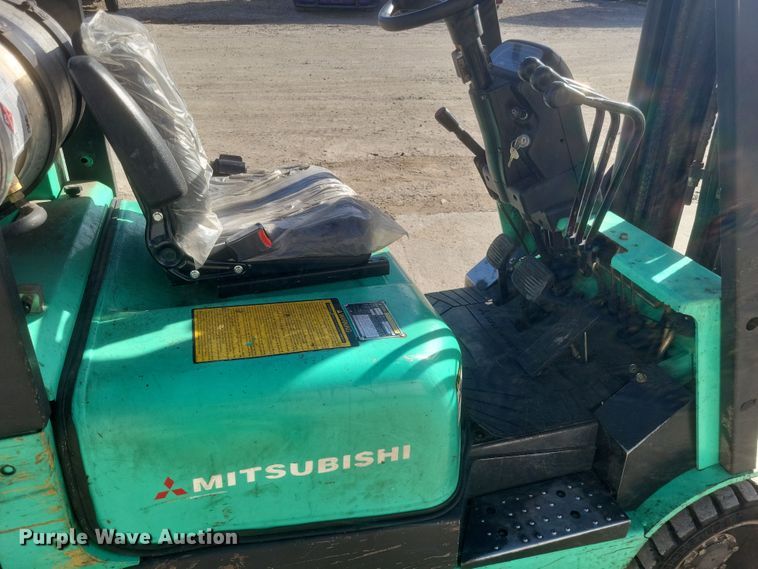 image for item DS5217 Mitsubishi FGC18K forklift