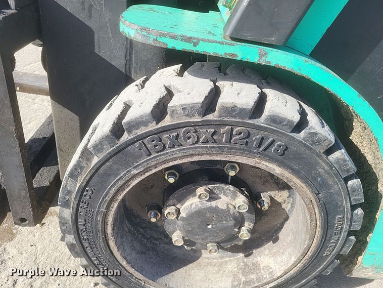 image for item DS5217 Mitsubishi FGC18K forklift