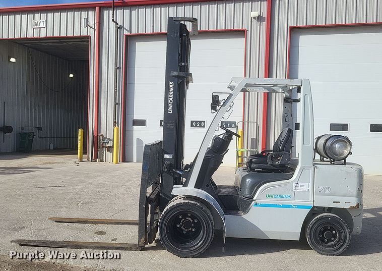 image for item DS5218 Unicarriers MUG1F2A35LV forklift