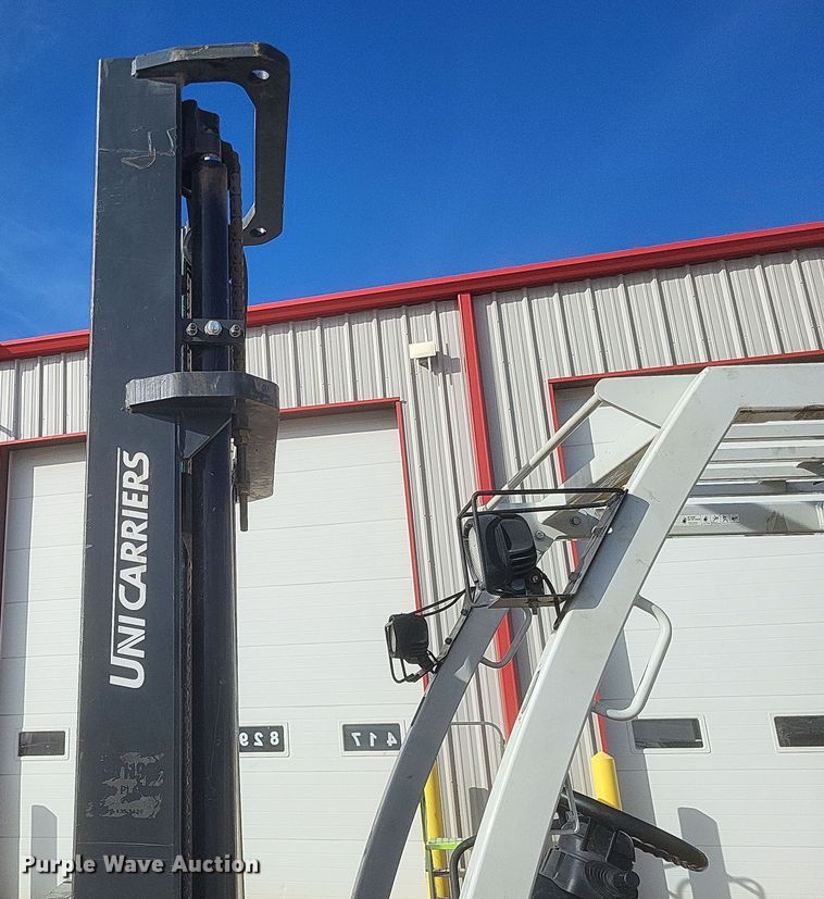 image for item DS5218 Unicarriers MUG1F2A35LV forklift