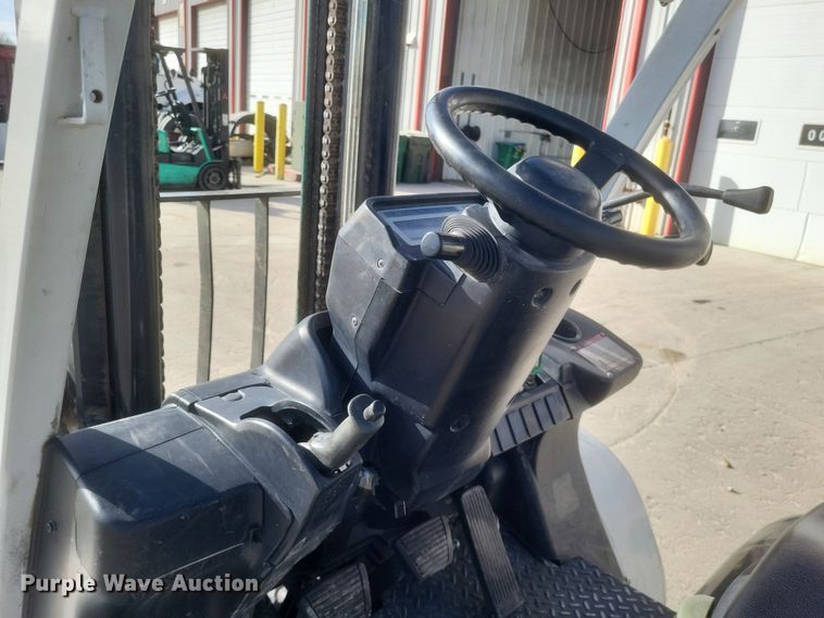 image for item DS5218 Unicarriers MUG1F2A35LV forklift