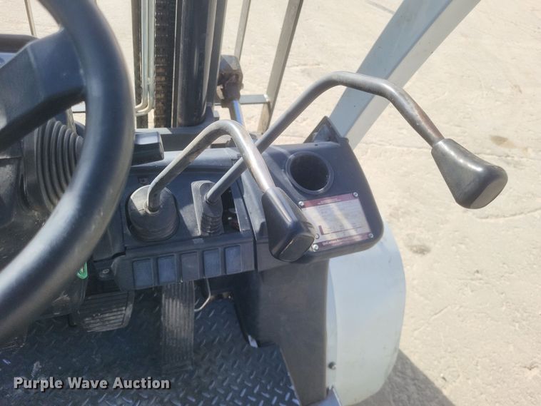 image for item DS5218 Unicarriers MUG1F2A35LV forklift