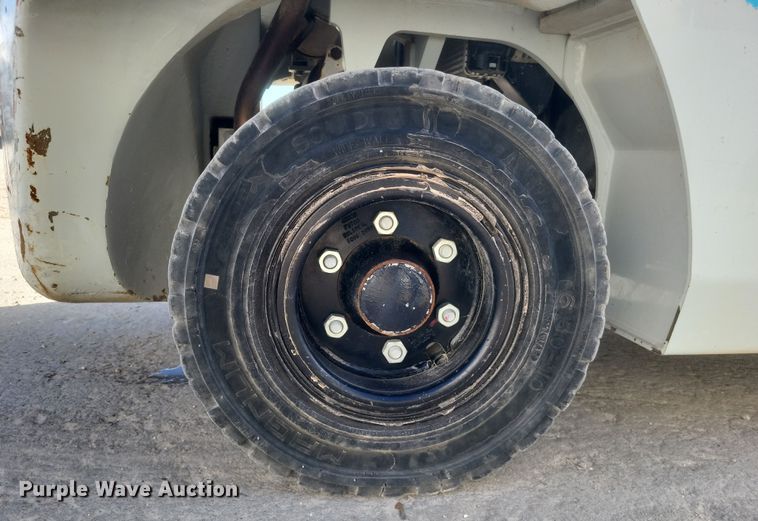 image for item DS5218 Unicarriers MUG1F2A35LV forklift