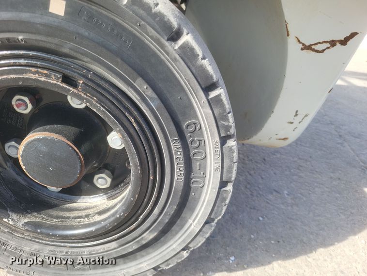 image for item DS5218 Unicarriers MUG1F2A35LV forklift