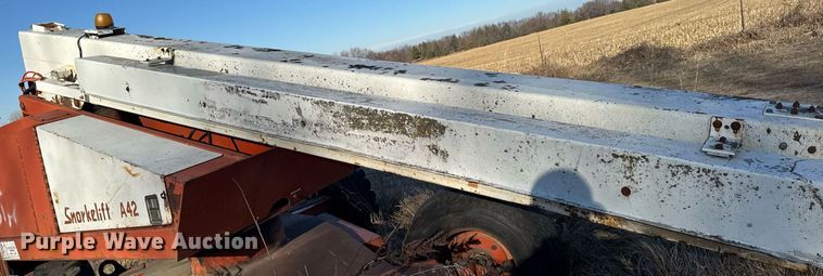 image for item DT0513 1989 Snorkelift A42R boom lift