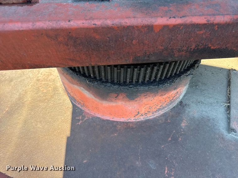 image for item DT0513 1989 Snorkelift A42R boom lift