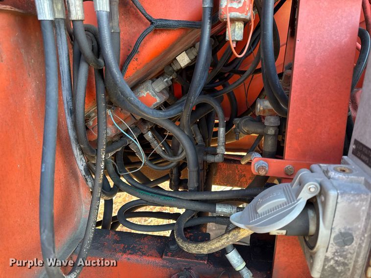 image for item DT0513 1989 Snorkelift A42R boom lift