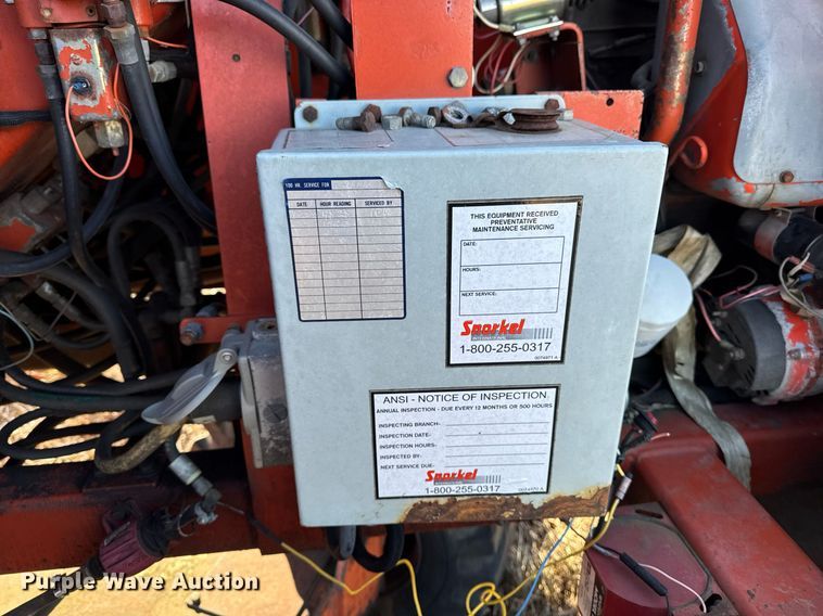 image for item DT0513 1989 Snorkelift A42R boom lift