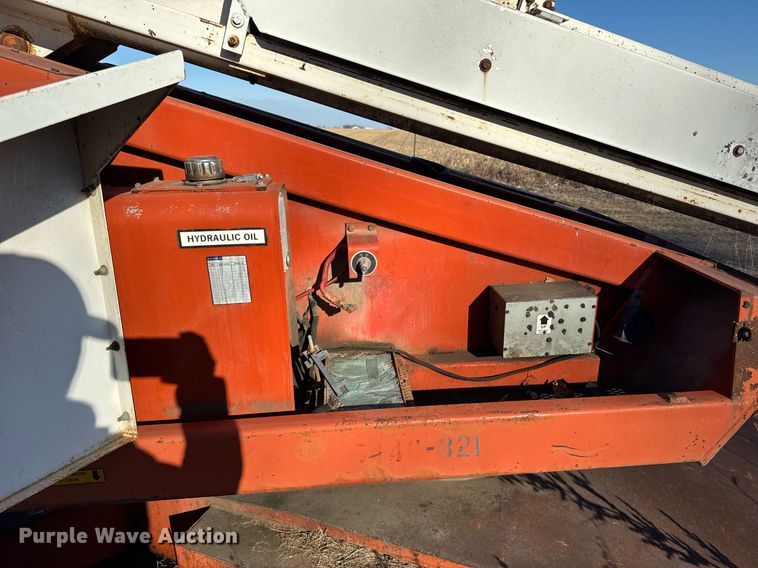 image for item DT0513 1989 Snorkelift A42R boom lift