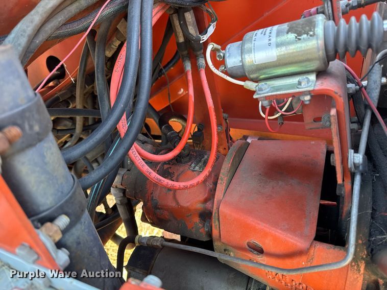 image for item DT0513 1989 Snorkelift A42R boom lift