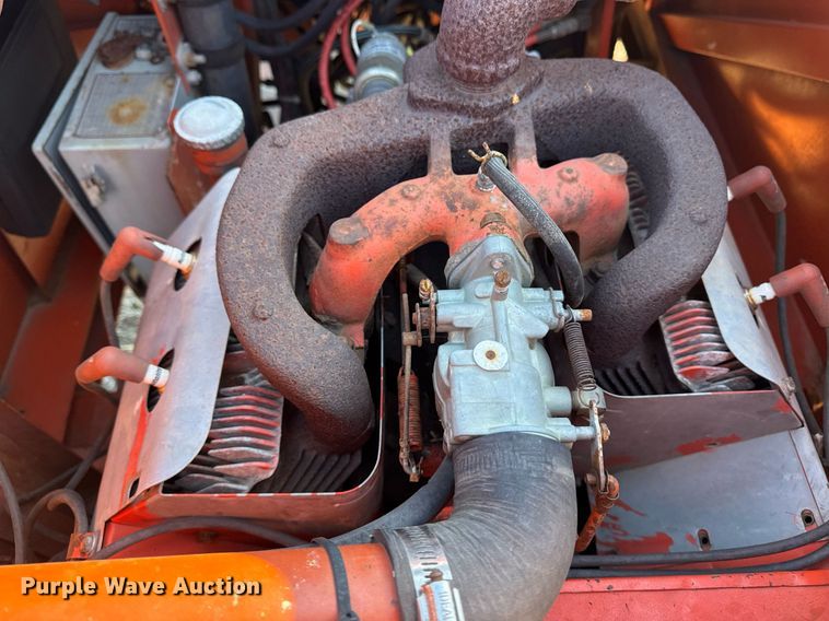 image for item DT0513 1989 Snorkelift A42R boom lift