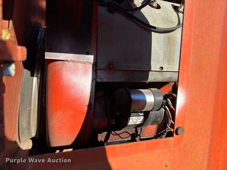 image for item DT0513 1989 Snorkelift A42R boom lift