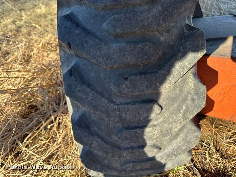 image for item DT0513 1989 Snorkelift A42R boom lift