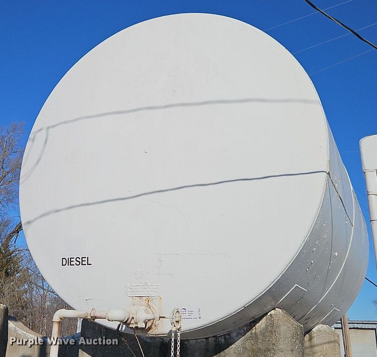 image for item DT7601 Fuel tank