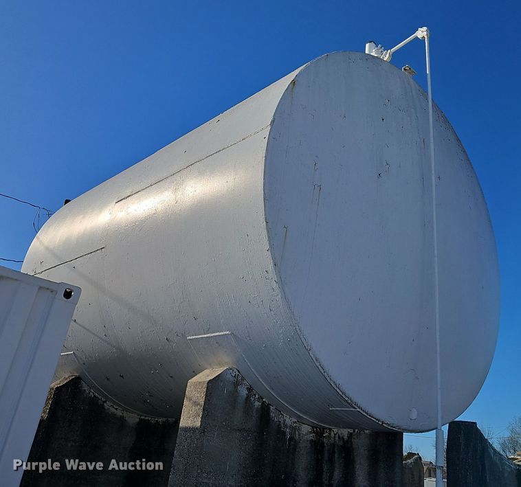 image for item DT7601 Fuel tank