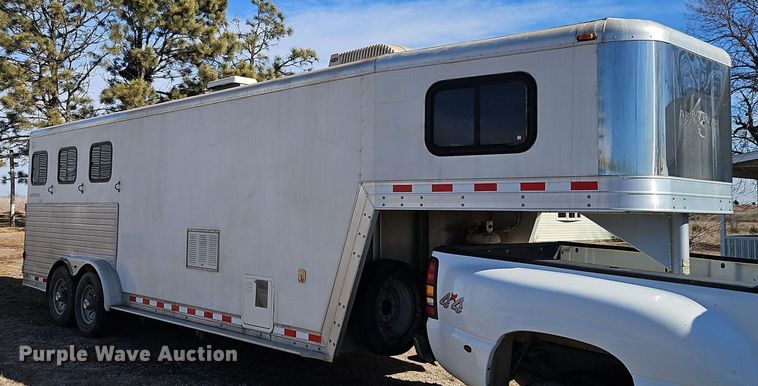 image for item DT7604 2000 Kiefer Built Genesis X-340 horse trailer