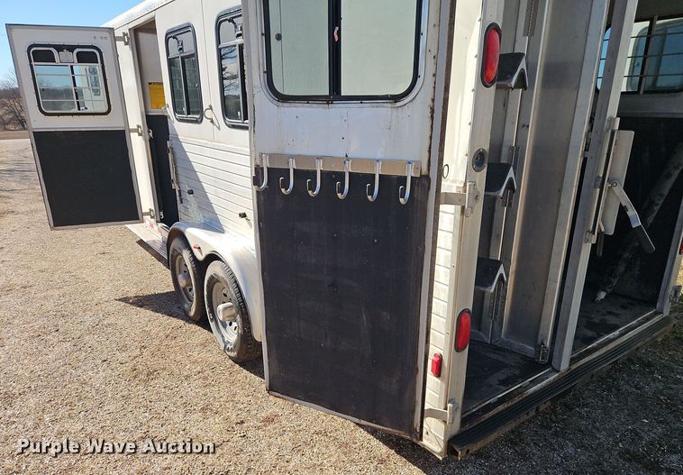 image for item DT7604 2000 Kiefer Built Genesis X-340 horse trailer