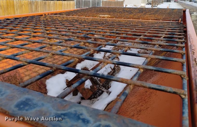 image for item DV6635 1998 GMC Sierra 2500 pickup truck