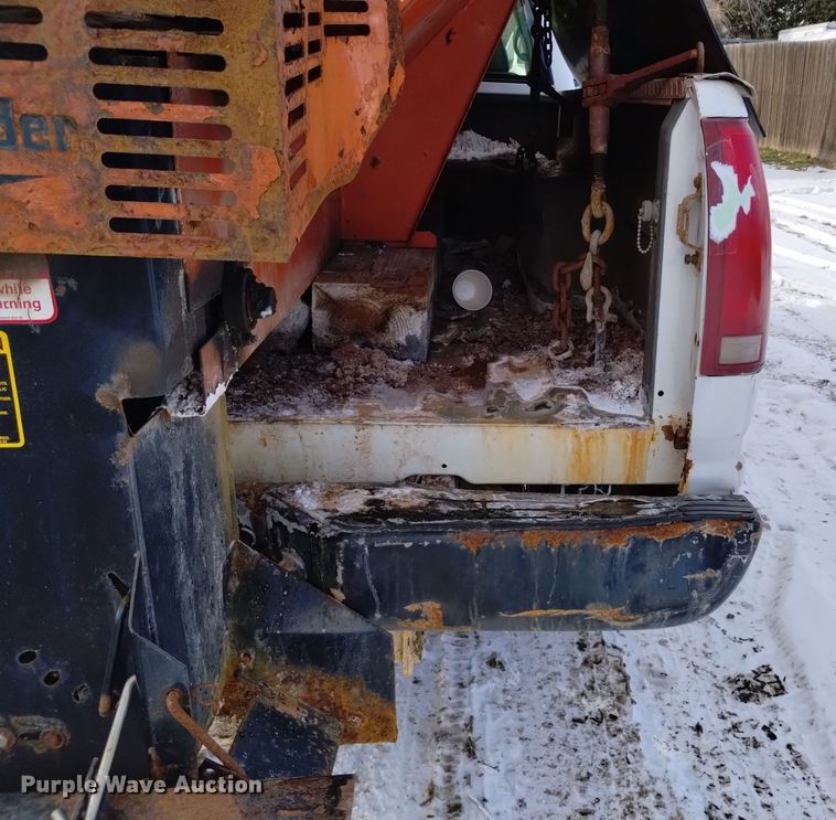 image for item DV6635 1998 GMC Sierra 2500 pickup truck