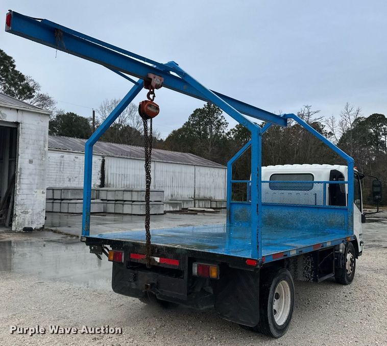 image for item DW1803 2009 GMC W4500 flatbed truck