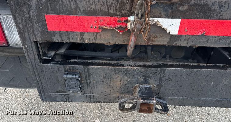 image for item DW1803 2009 GMC W4500 flatbed truck