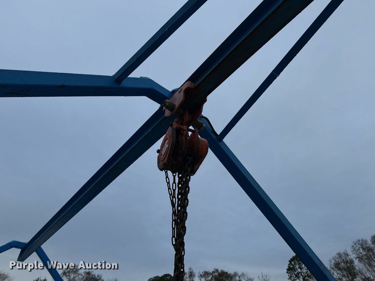 image for item DW1803 2009 GMC W4500 flatbed truck