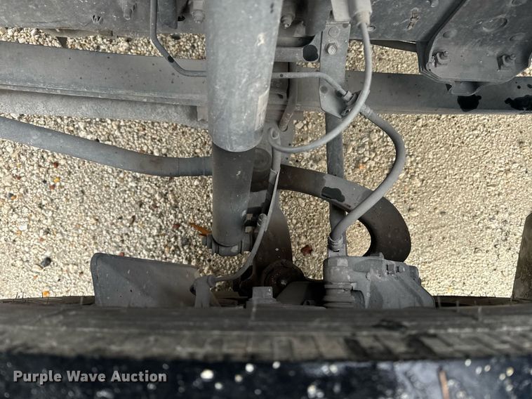 image for item DW1803 2009 GMC W4500 flatbed truck