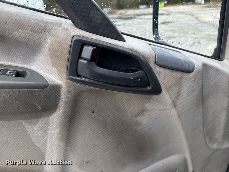 image for item DW1803 2009 GMC W4500 flatbed truck